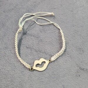 Unbranded Bracelet Womens OS Cream Lips Macrame Braided Adjustable Boho Charm